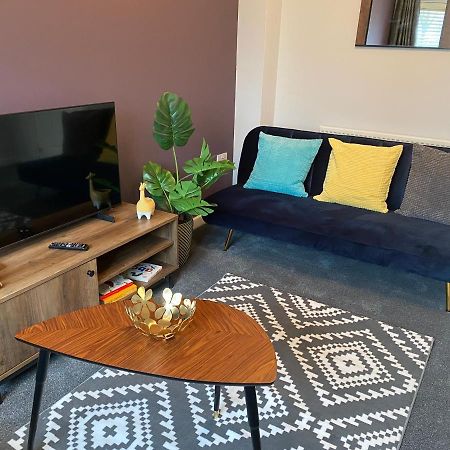 Вилла Marston House Marston Green Экстерьер фото
